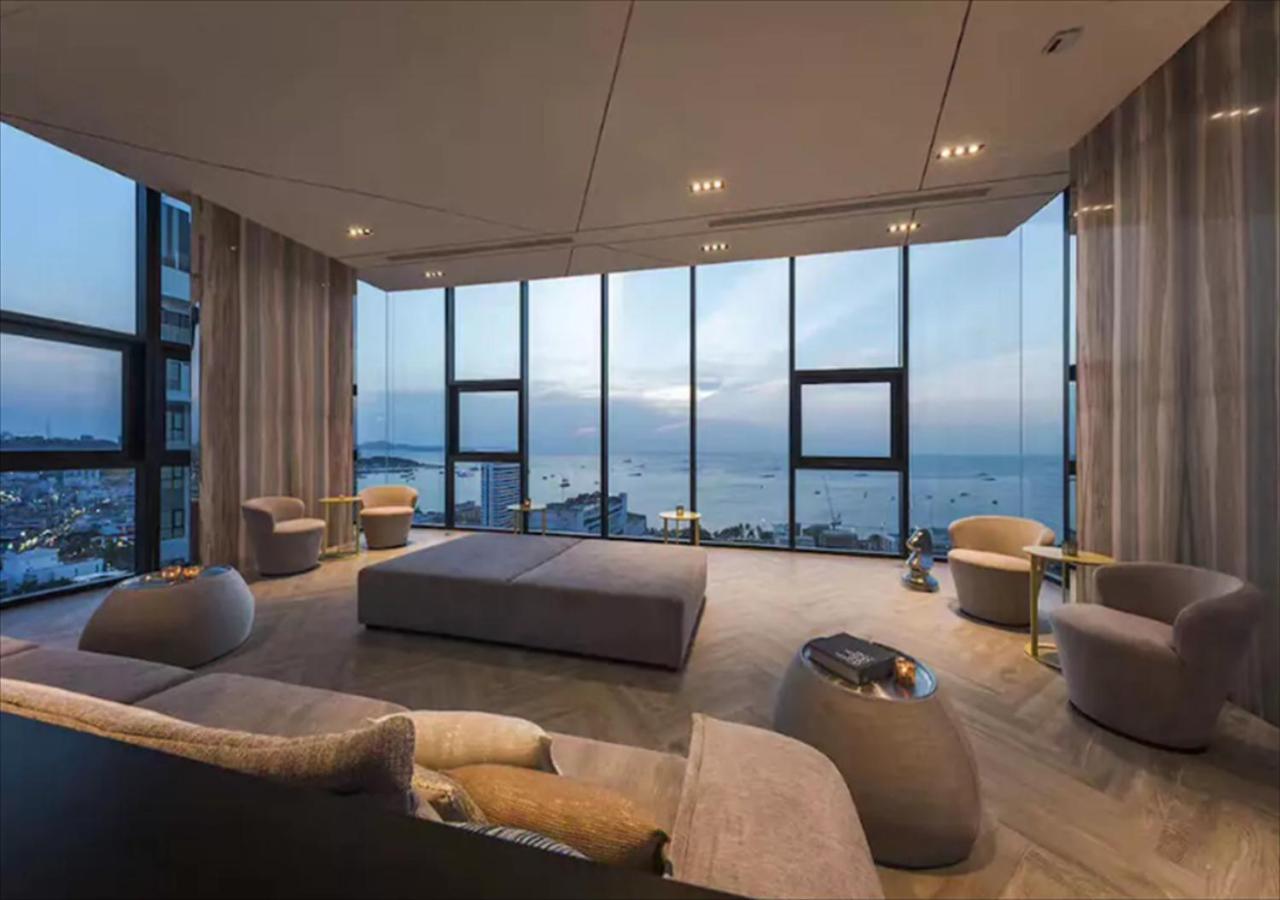 The Base Pattaya Condo Exterior photo